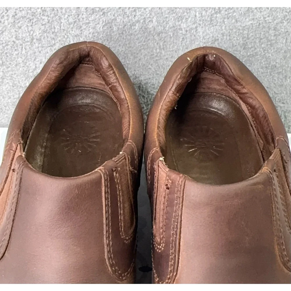 UGG **good small